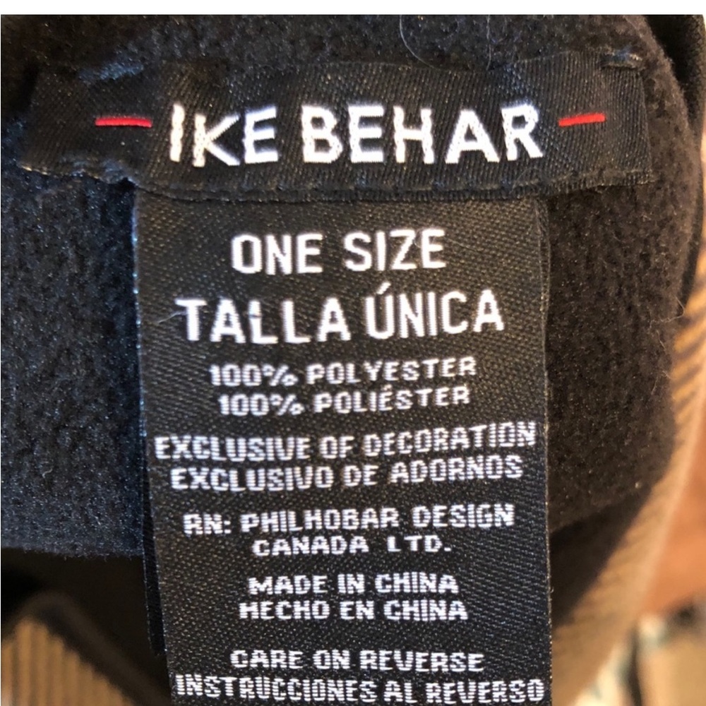IKE BEHAR Reversible Fashion Wrap Fleece One Size - Picture 7 of 7